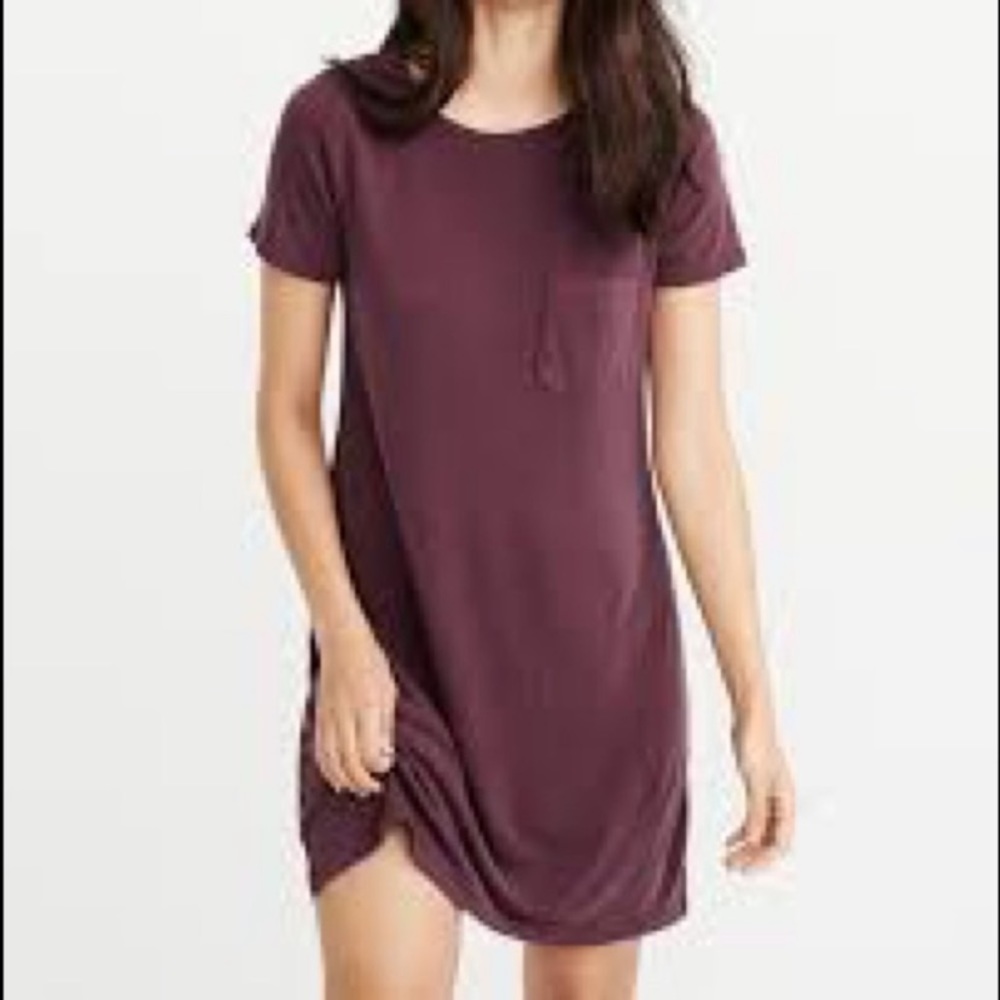 Abercrombie & Fitch pocket tee dress